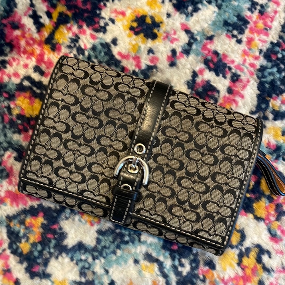 Coach wallet